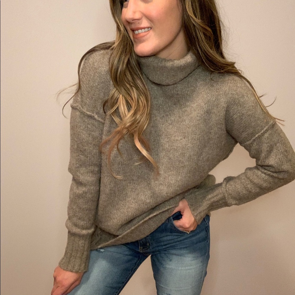 Turtleneck, thick knit sweater